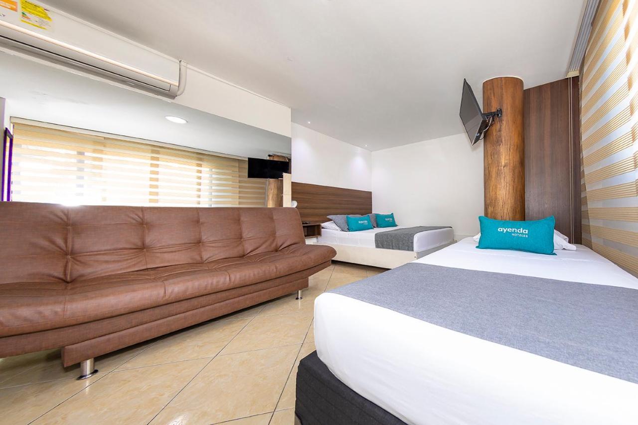 Hotel Ayenda Palo Alto Medellín Buitenkant foto