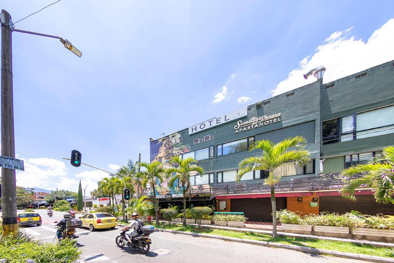 Hotel Ayenda Palo Alto Medellín Buitenkant foto