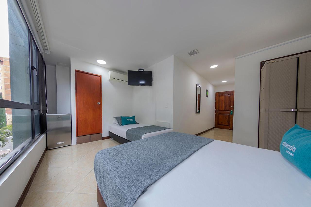 Hotel Ayenda Palo Alto Medellín Buitenkant foto