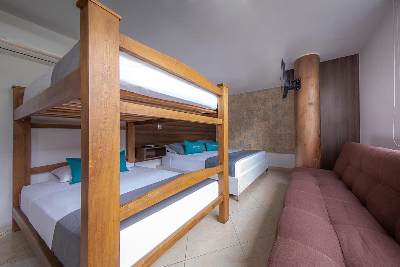 Hotel Ayenda Palo Alto Medellín Buitenkant foto