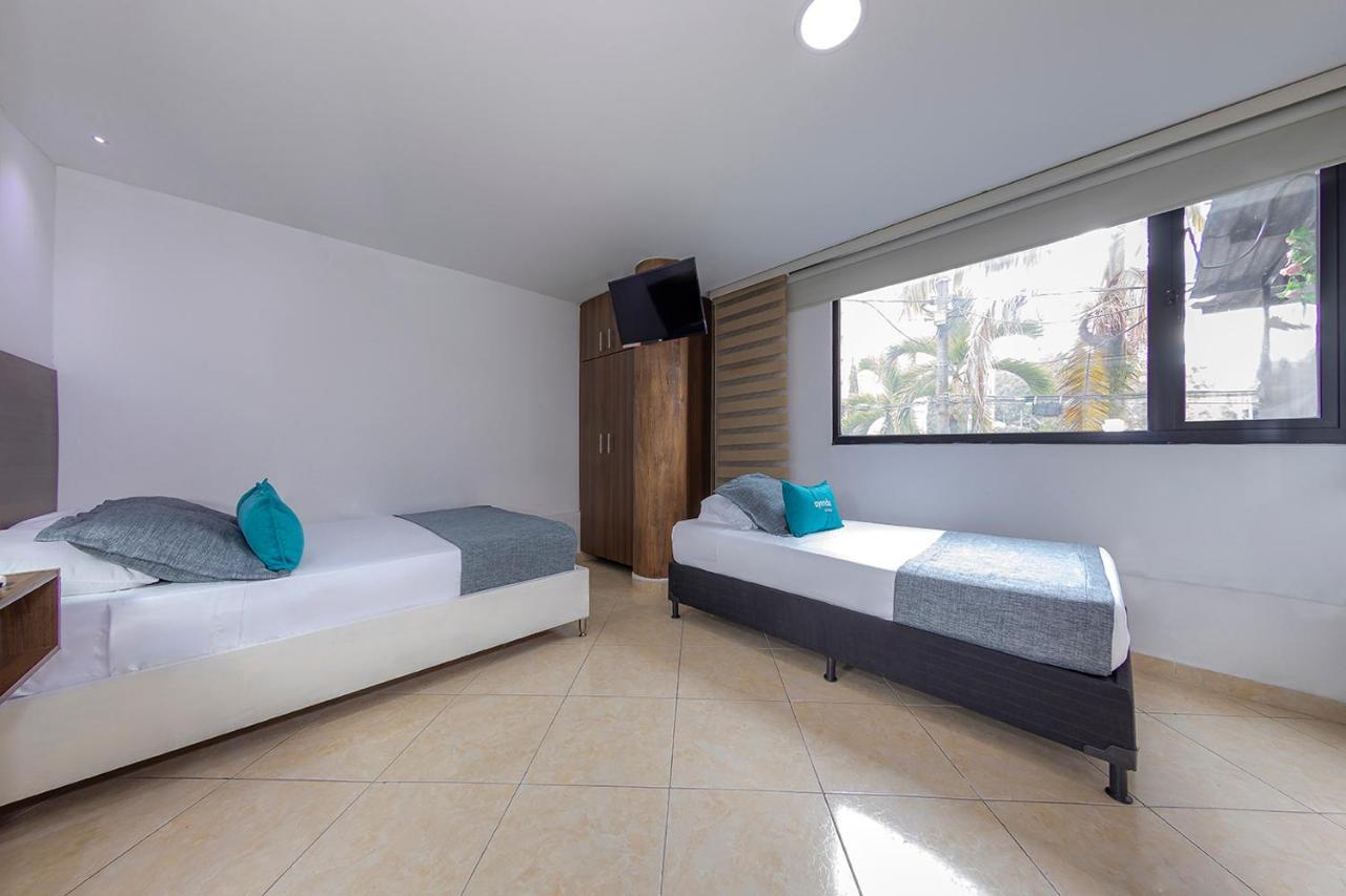 Hotel Ayenda Palo Alto Medellín Buitenkant foto