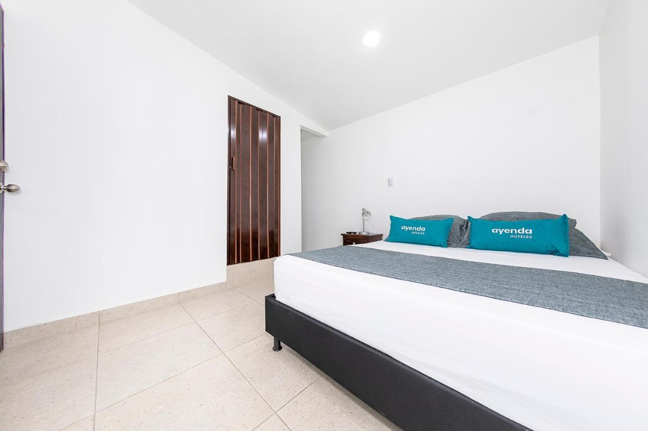 Hotel Ayenda Palo Alto Medellín Buitenkant foto